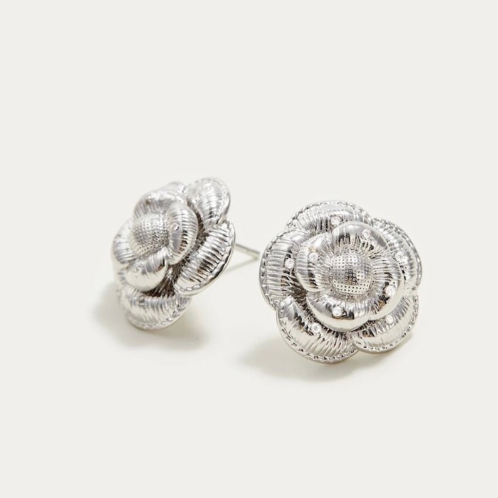 Sophisticated Silver Camellia Necklace and Earrings Set