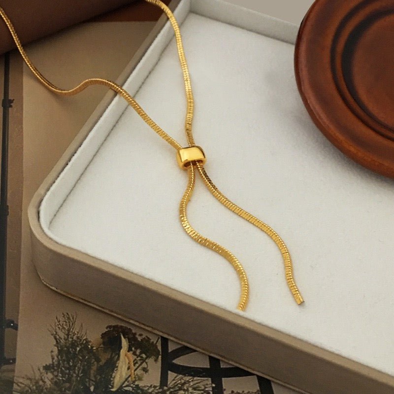 Minimalist Triangle Bone Chain Pull-Out Necklace