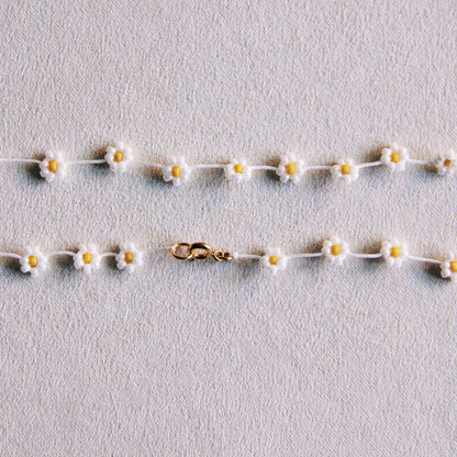Daisy flower necklace - white/yellow - FI101