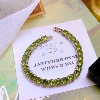 Fancy Sparkling Olive Stone Bracelet