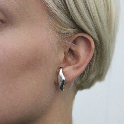 Minimalist Fluid Design Silver Ear Cuff-one pair