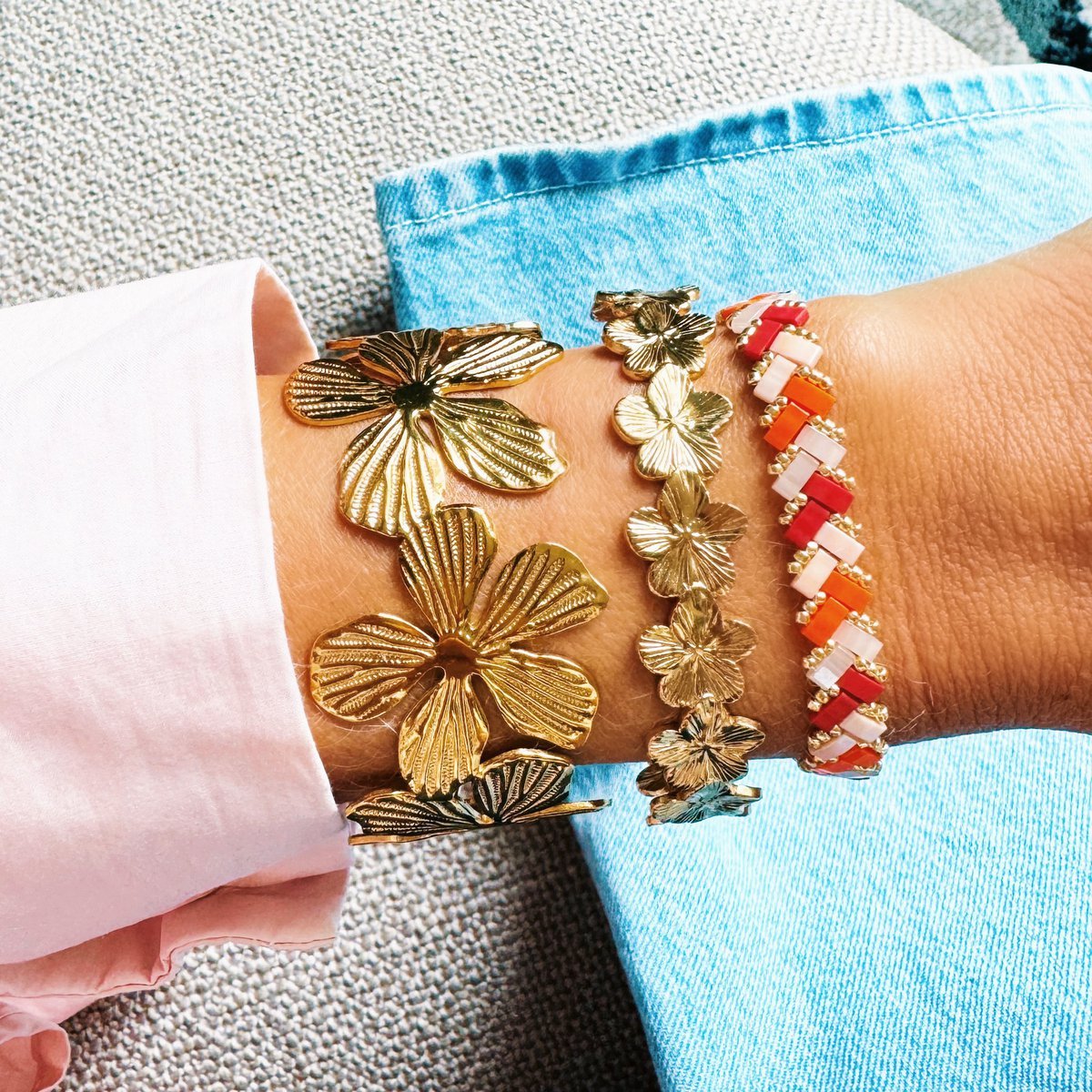 Bangle XL flowers - gold