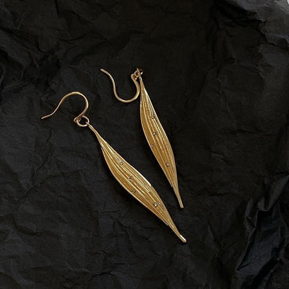 Subtle Dazzling Golden Leaf Earrings