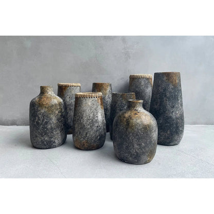 The Sneaky Vase - Antique Grey - S