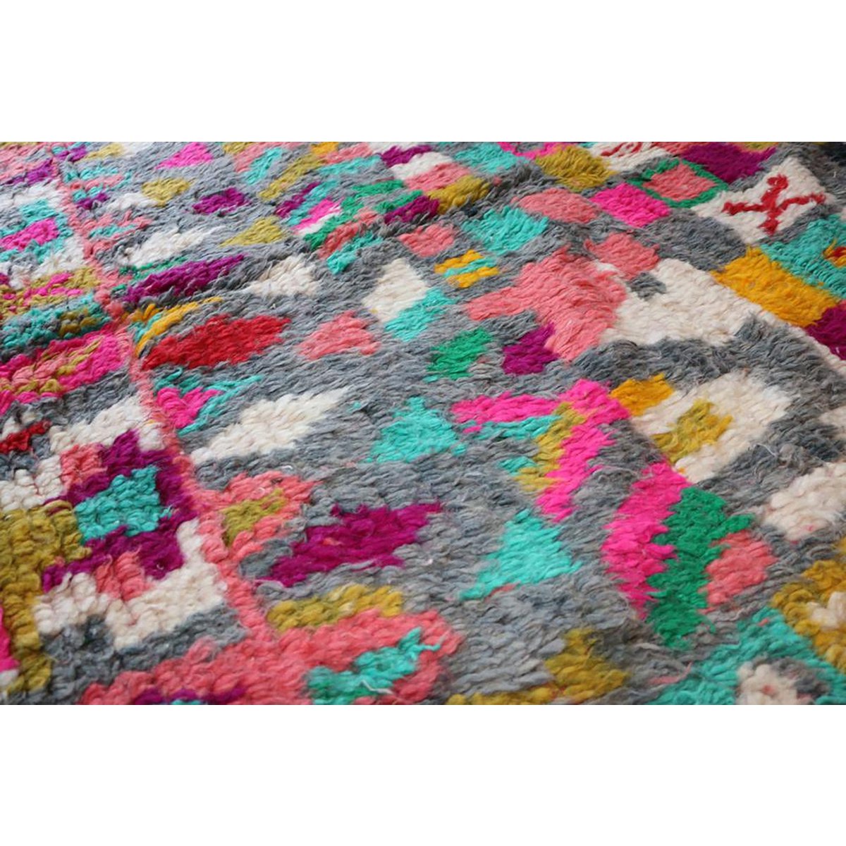 Pure wool Moroccan Berber rug 139 x 247 cm