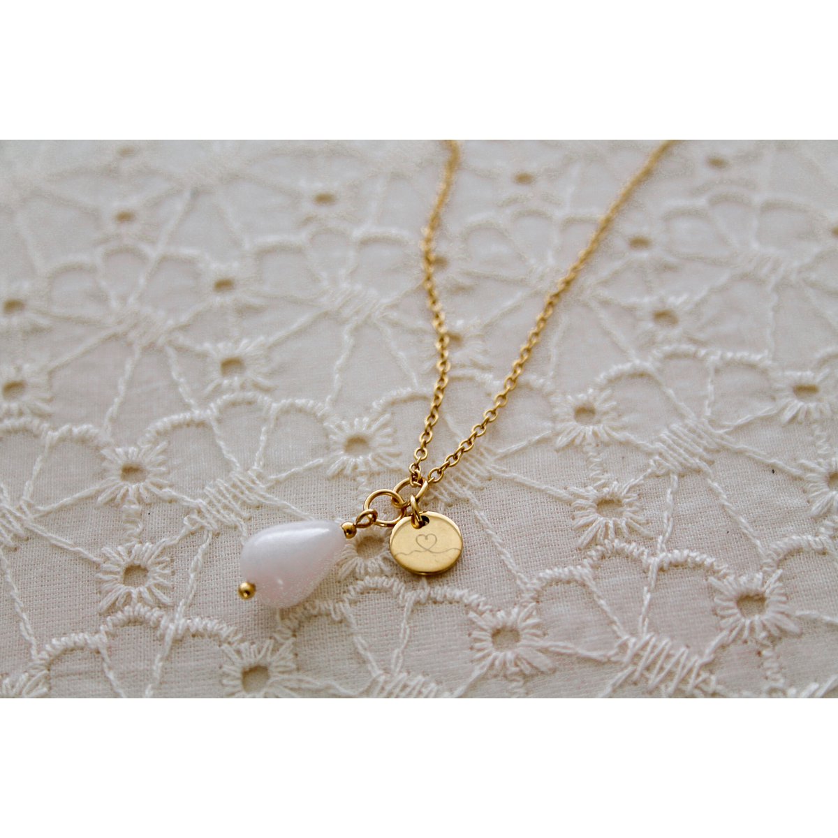 Necklace Jade & Love Charm - Gold