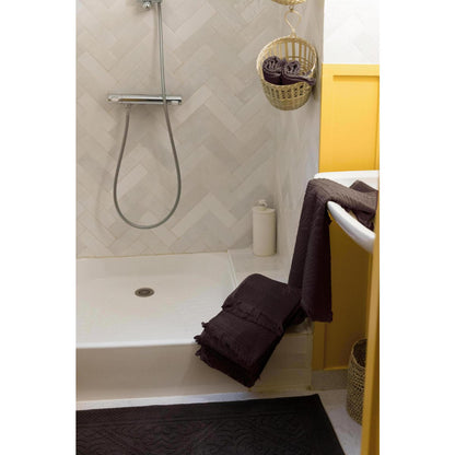 Zoé Ebony shower sheet 70 x 140