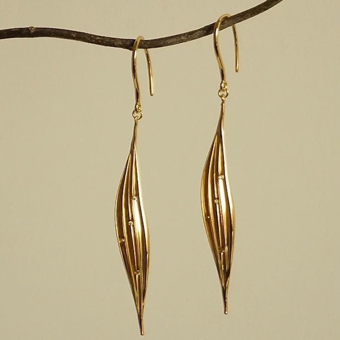 Subtle Dazzling Golden Leaf Earrings
