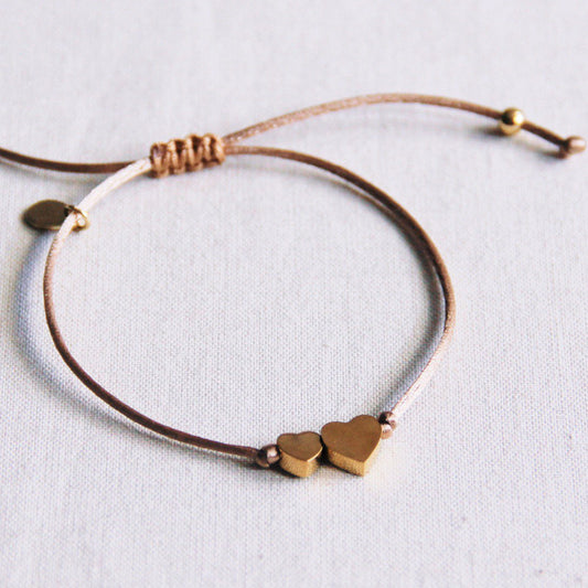 FW138 -  Satin bracelet with small and large heart - taupe / gold