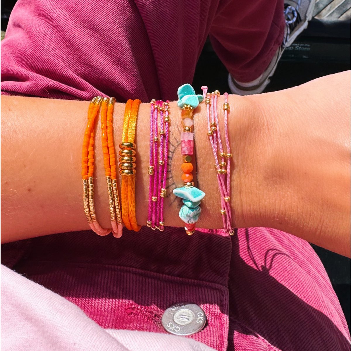 Quadruple satin bracelet with beads - sand