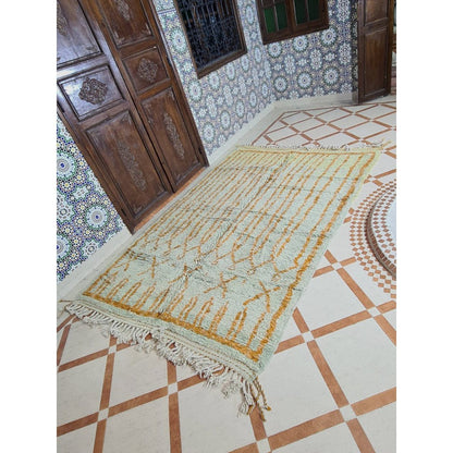 Authentic pure wool Berber rug 178 x 268 cm