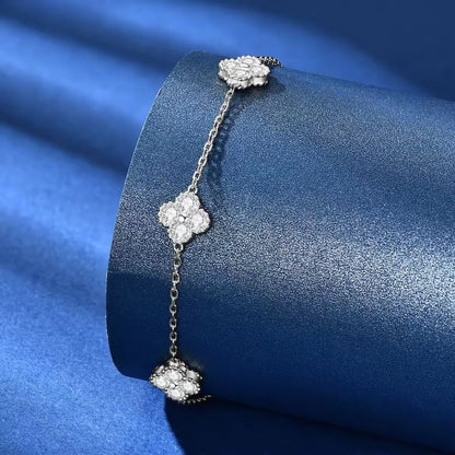 Eternal Clover Moissanite Bracelet