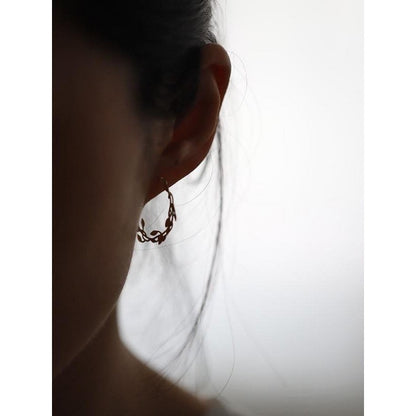 Laurel wreath - Elegant leaf ear hoop