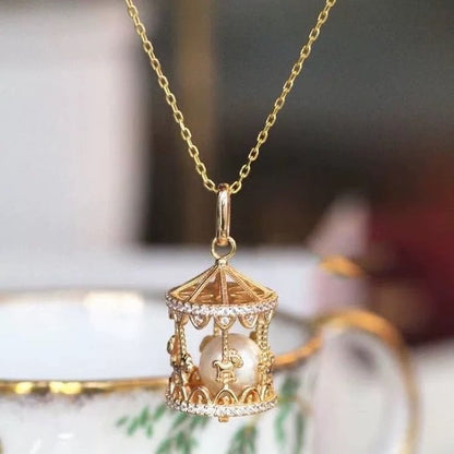 Luxe Carousel Sachet Pearl Pendant Necklace