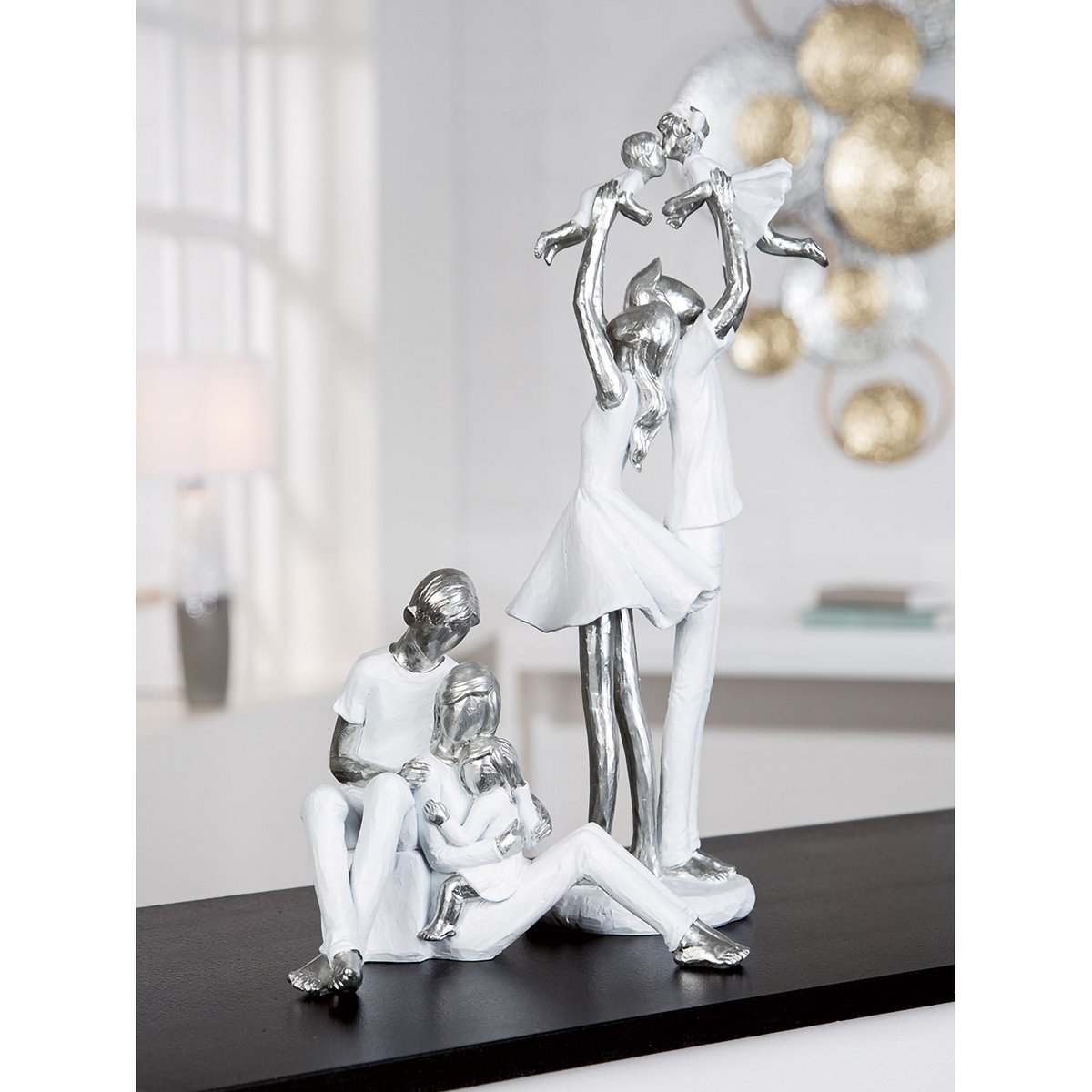 Sculpture "Family Time"