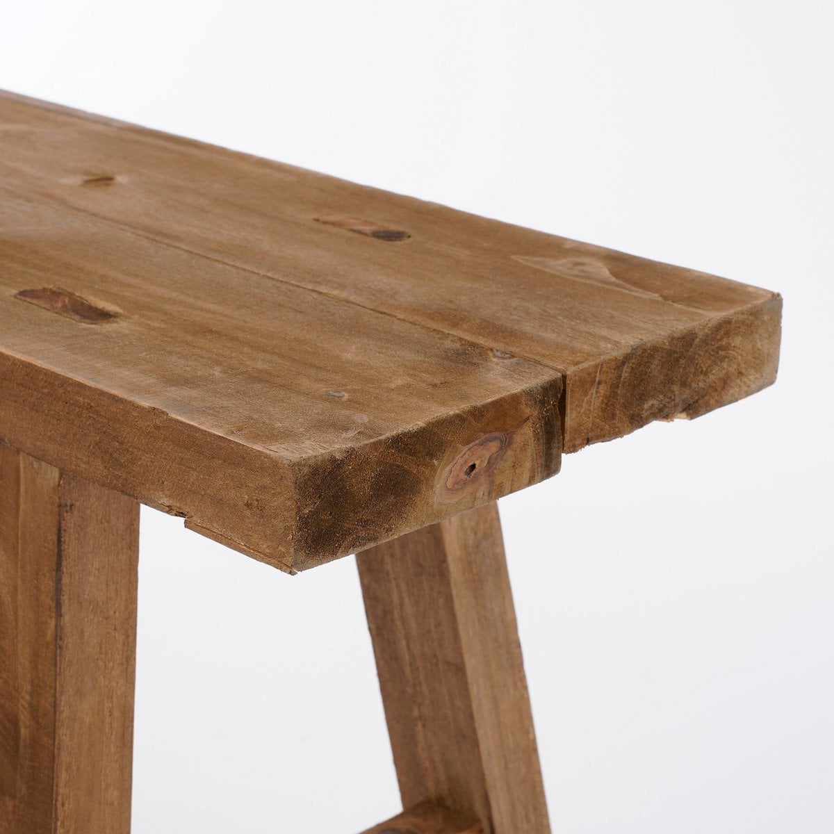 Bench Bold Brown
