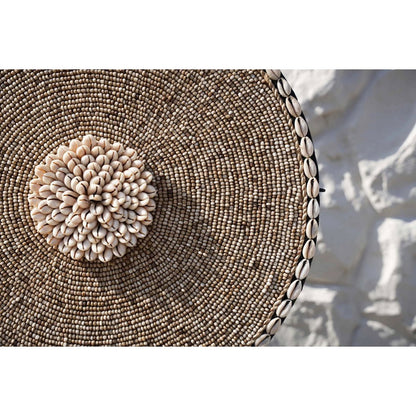 The Shell Guadeloupe on Stand - Natural White