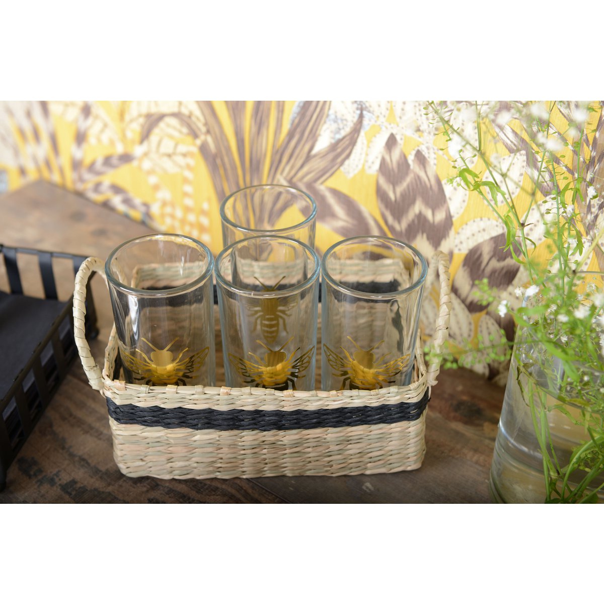 Set of 6 bee glasses with basket