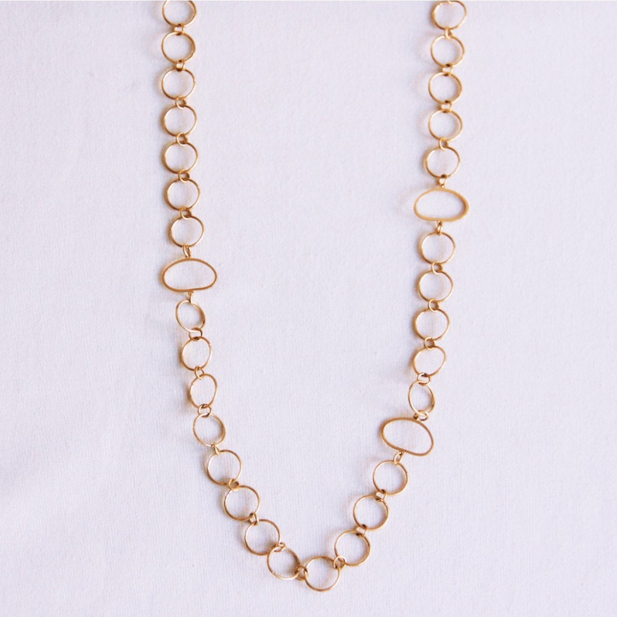 Long necklace 'circles'