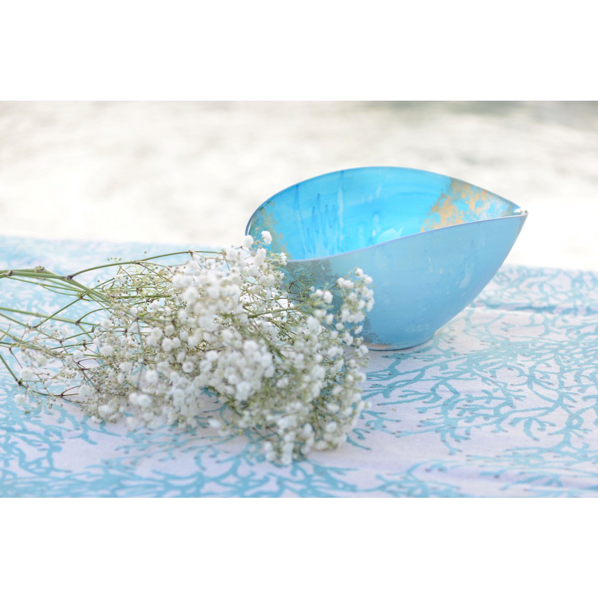 COUPE OVALE BLEUE ET DOREE 26.5X14.3X11.5CM