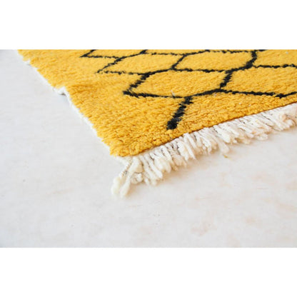 Moroccan Berber wool rug 160 x 247 cm