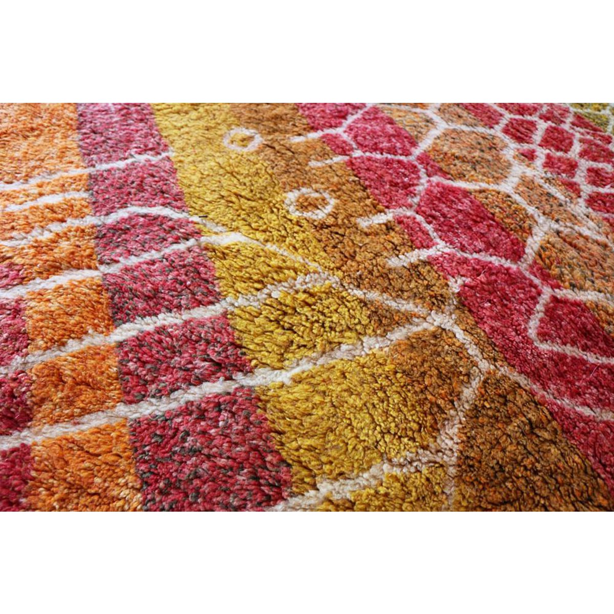 Pure wool Moroccan Berber rug 217 x 302 cm