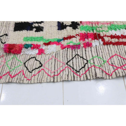 Contemporary wool Berber rug 103 x 140 cm