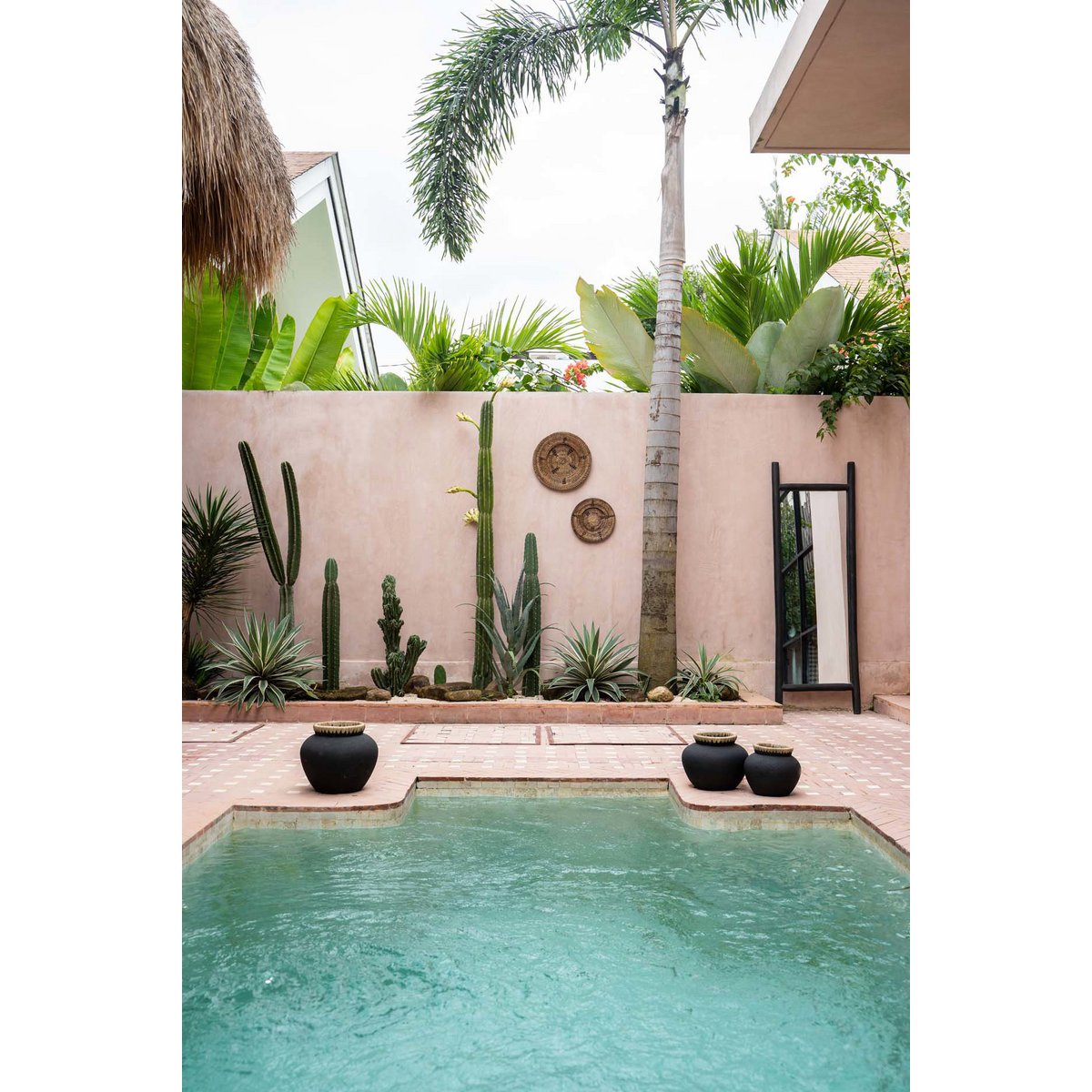 The Jasmine Plate - Brown - S