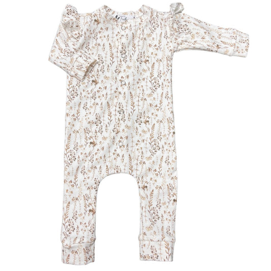 Playsuit ruffle dried flowers