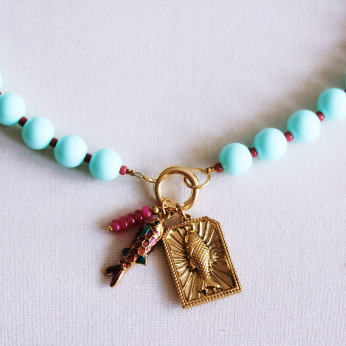 Beaded necklace with Miyuki beads with charms -  mint/cerise