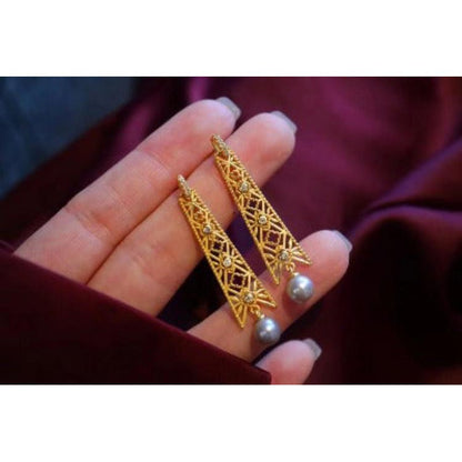 Royal Framed Earrings with Grey Akoya Pearl