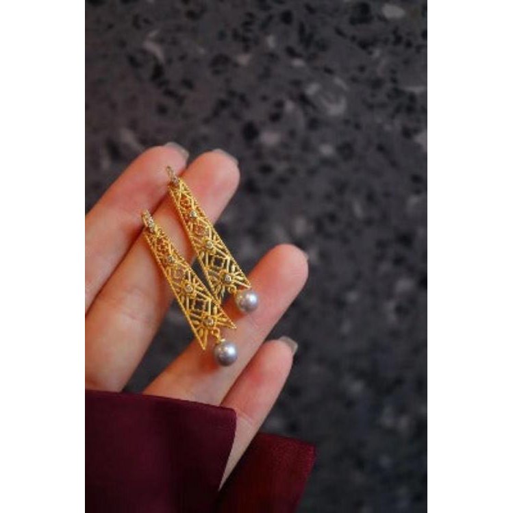 Royal Framed Earrings with Grey Akoya Pearl