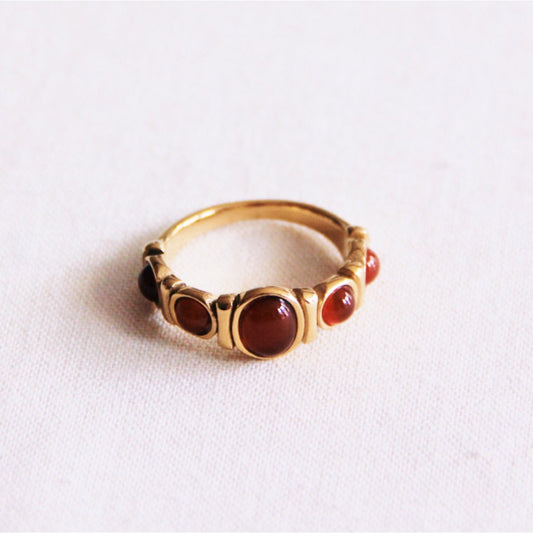 Smooth ring with 5 stones - red