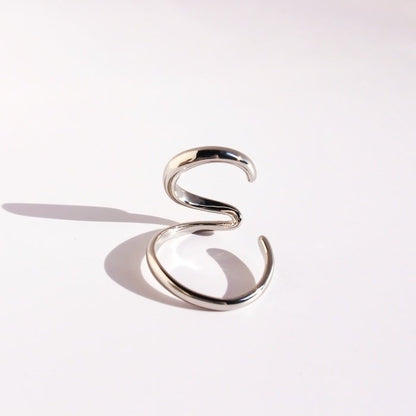 Minimalist Wave Line Ear Cuff