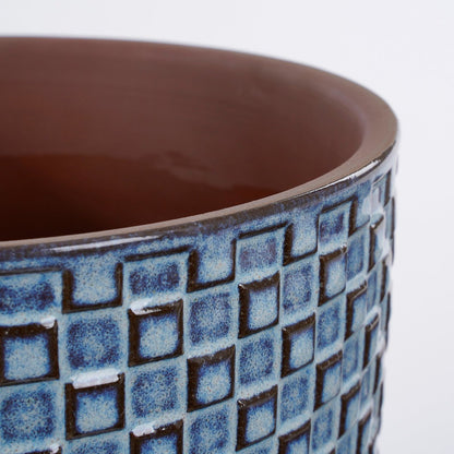 Flowerpot inside Daan Blauw
