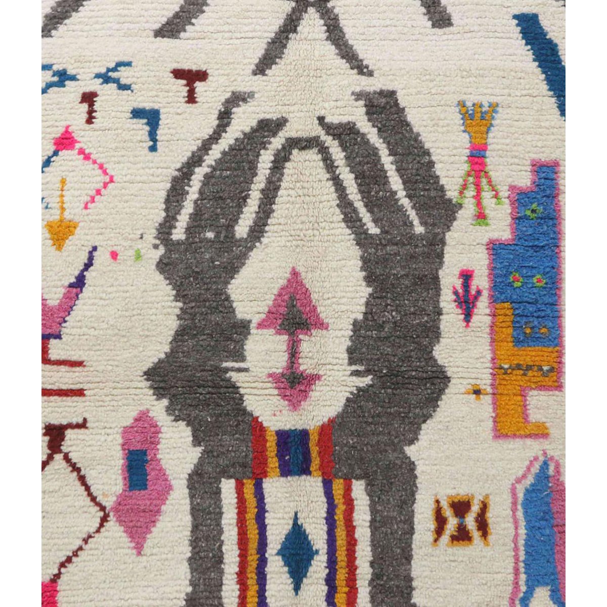 Handmade contemporary Berber rug 140 x 240 cm