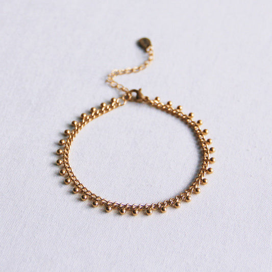SA834: Steel chain bracelet with balls - gold