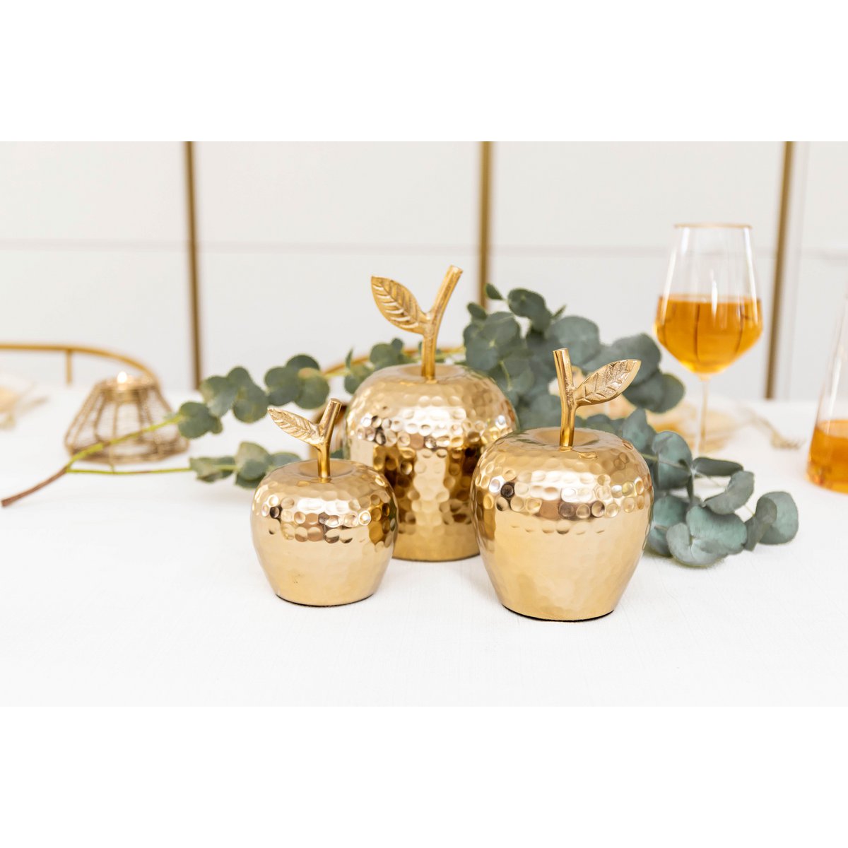 POMME DECORATIVE DOREE 11X11X15CM