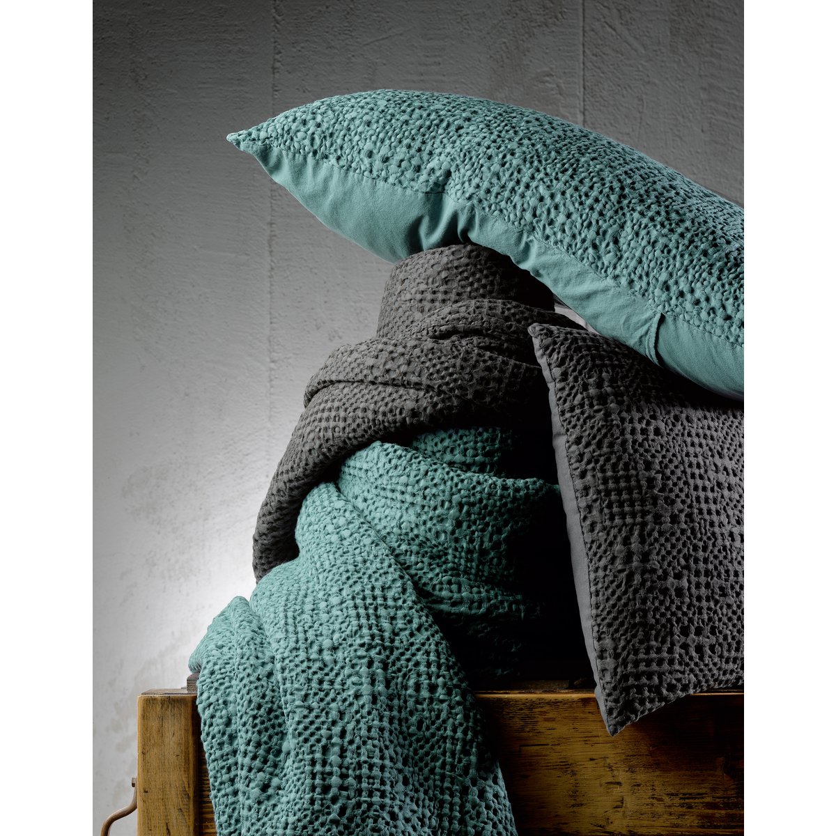 Throw Stonewashed Tana Prussia 240 X 260