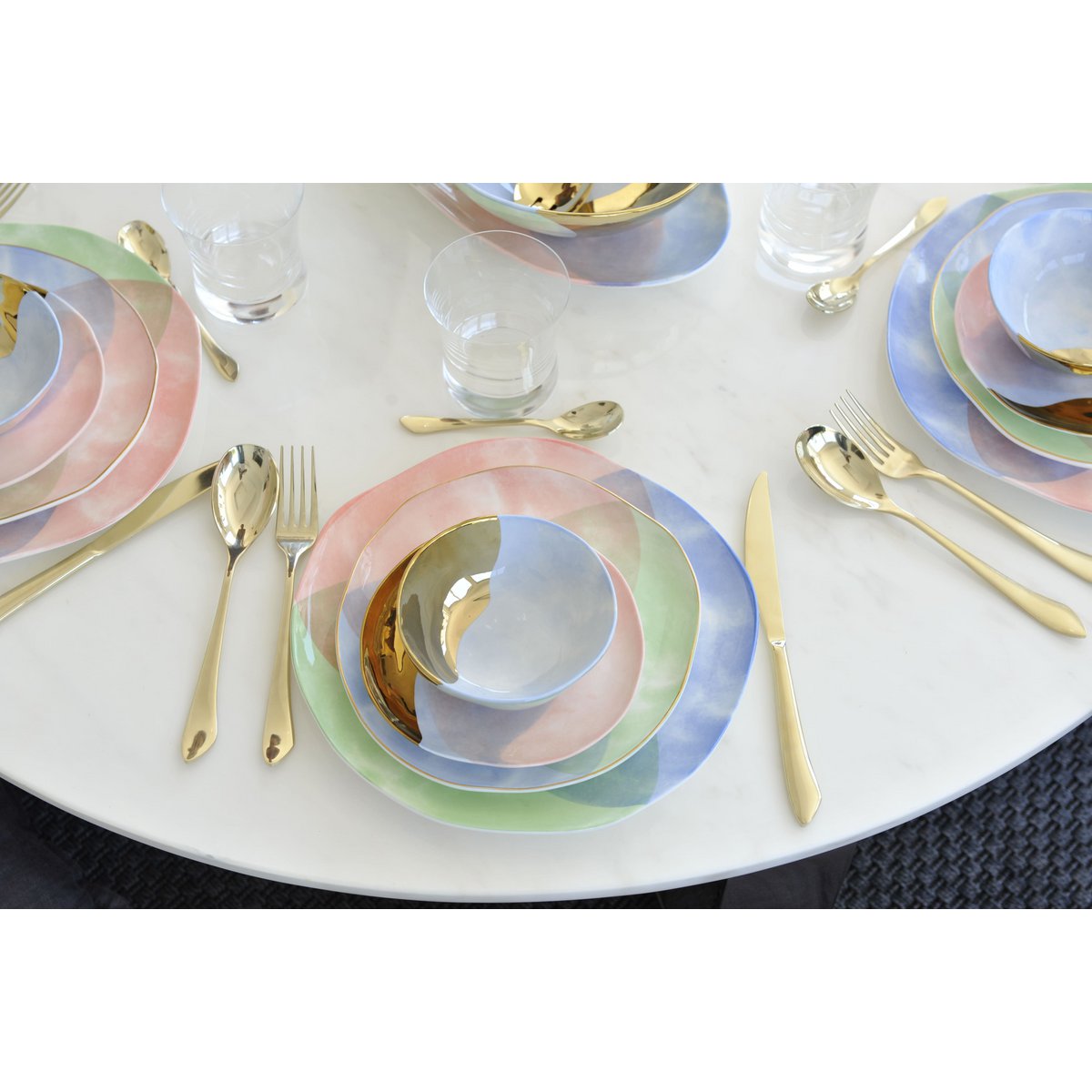 Housewife 24 Pieces Champagne Coloris