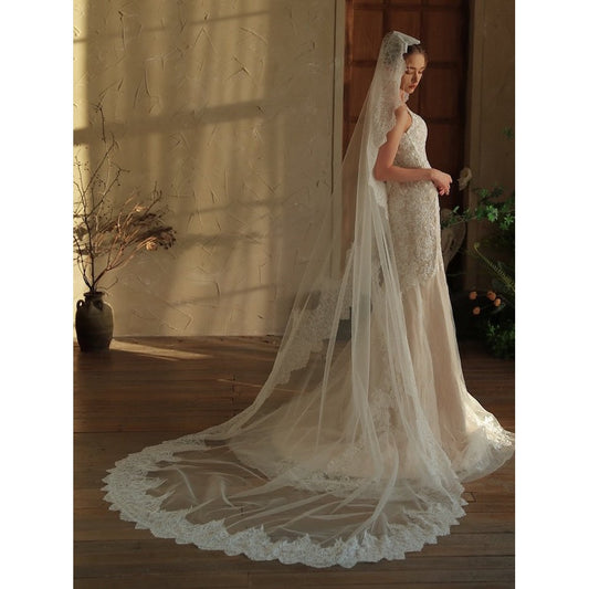 Cathedral Lace Bridal Veil – Royal Style - Iron it before use