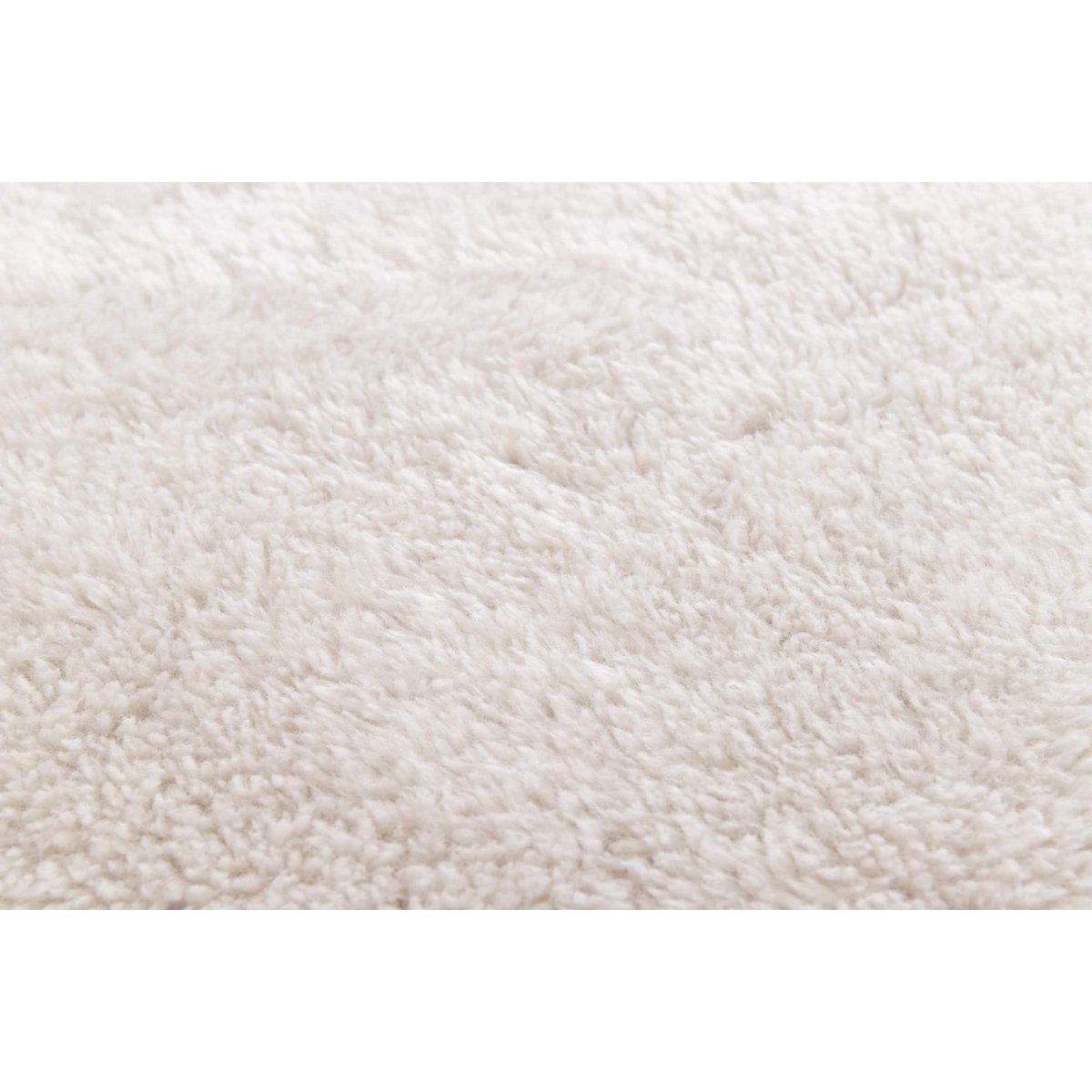 Billy Ivory Rug 200 x 290 x 5 cm