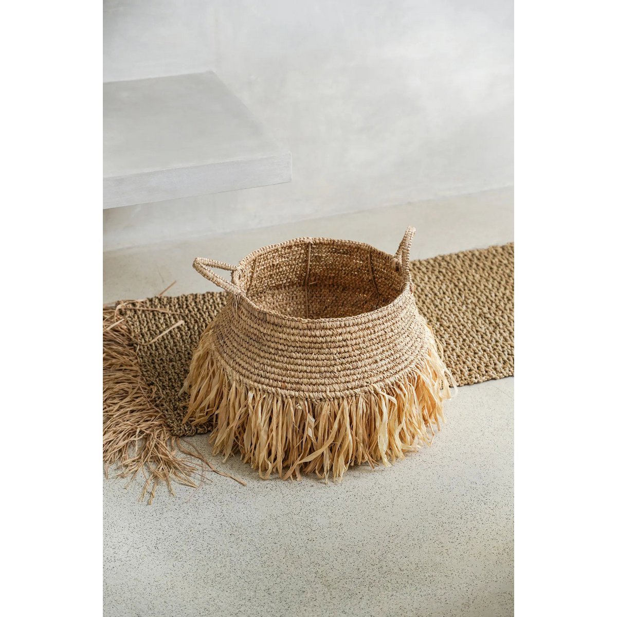 The Raffia Deluxe Baskets - Natural - Large