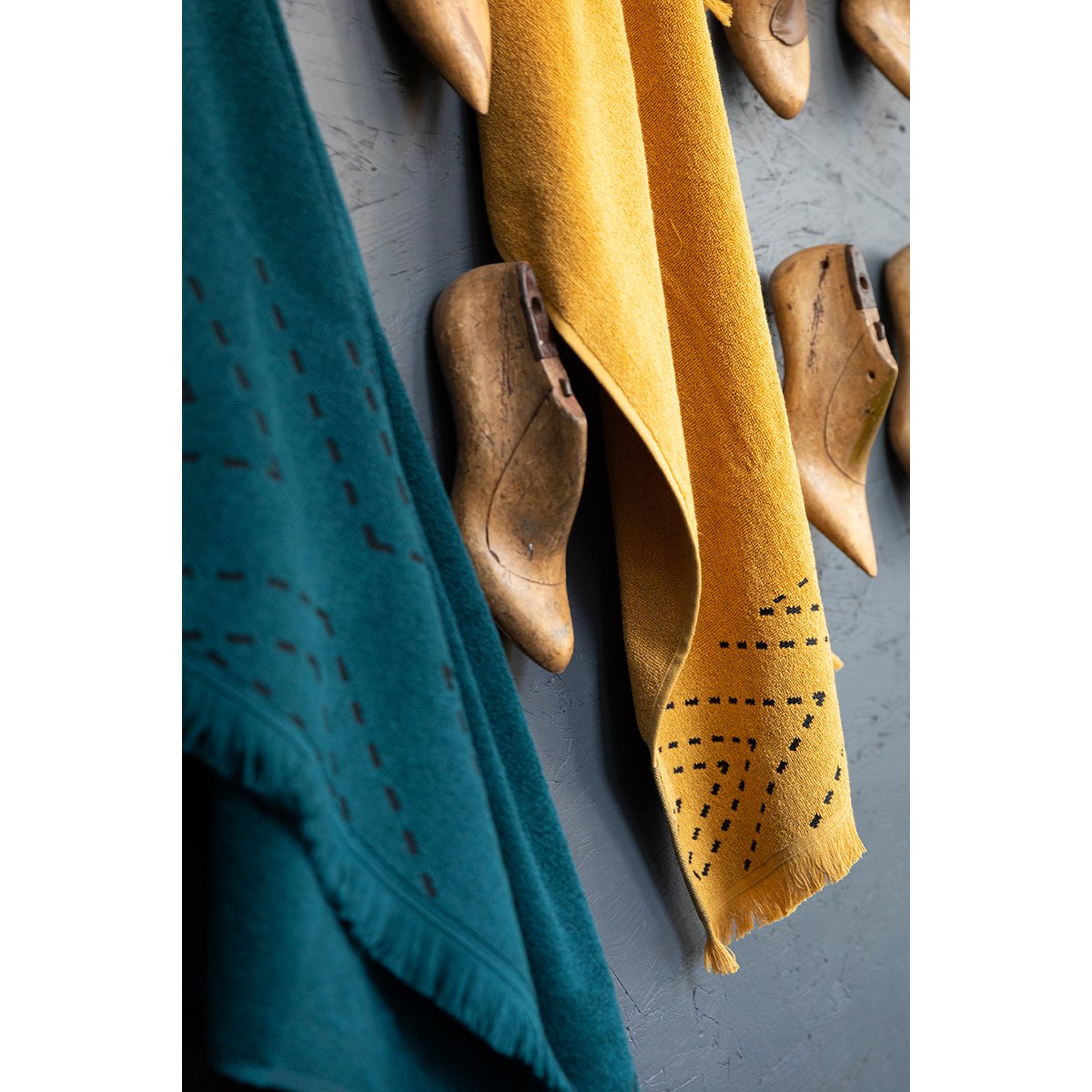 Julia Oil bath towel 90 x 150