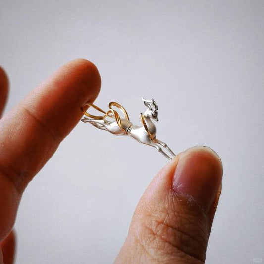 Unique Deer Design Double-Sided Ear Stud - One Piece