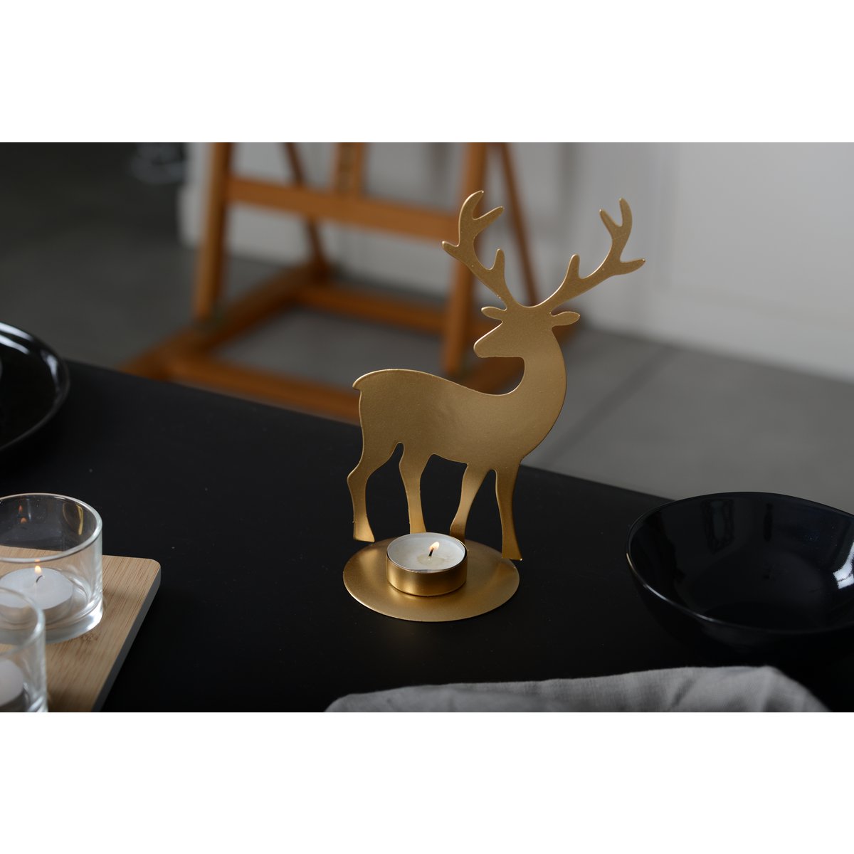 GOLDEN METAL DEER CANDLE HOLDER