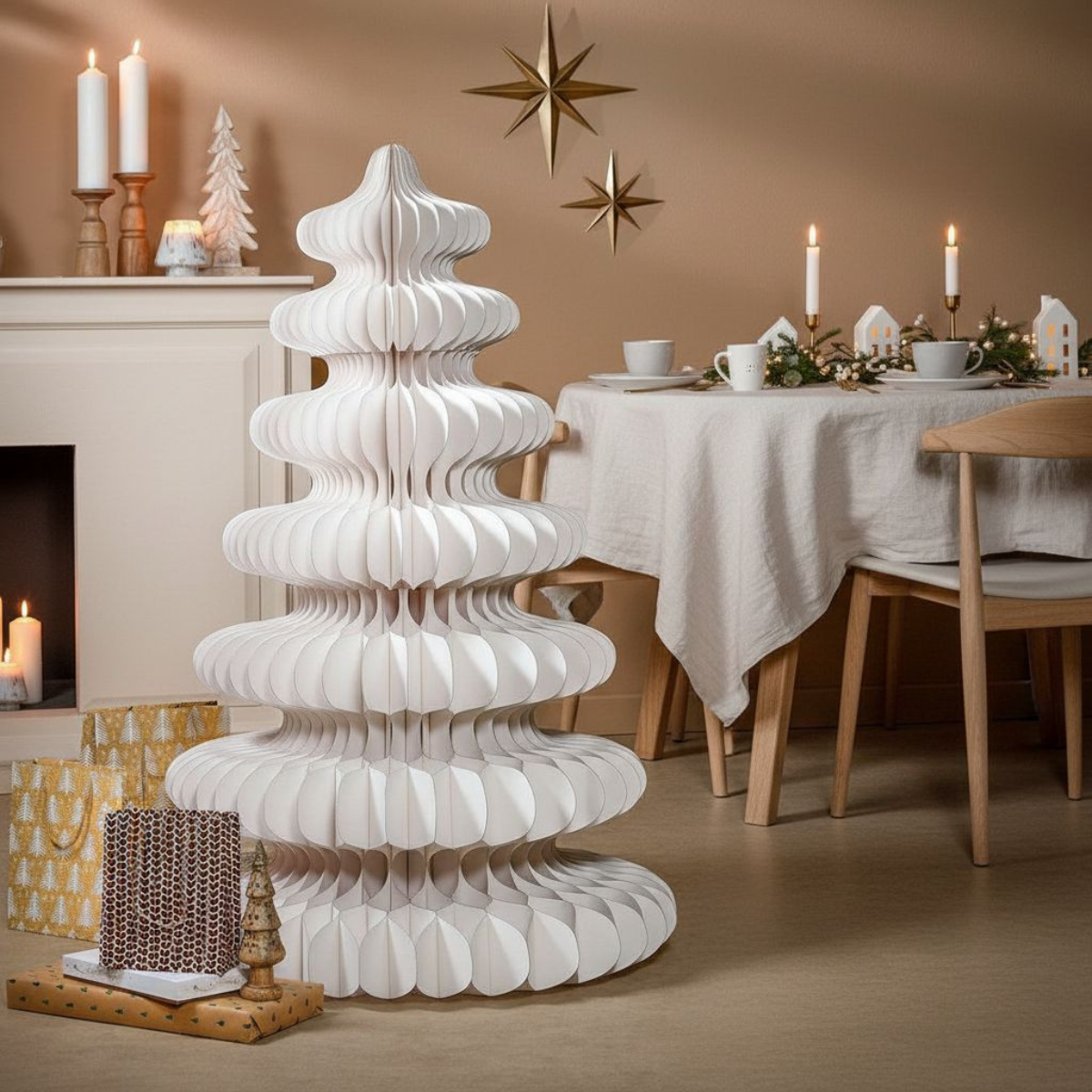 Decorative Christmas tree White