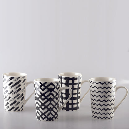 SET 4 MUGS 450ML BLACK & WHITE