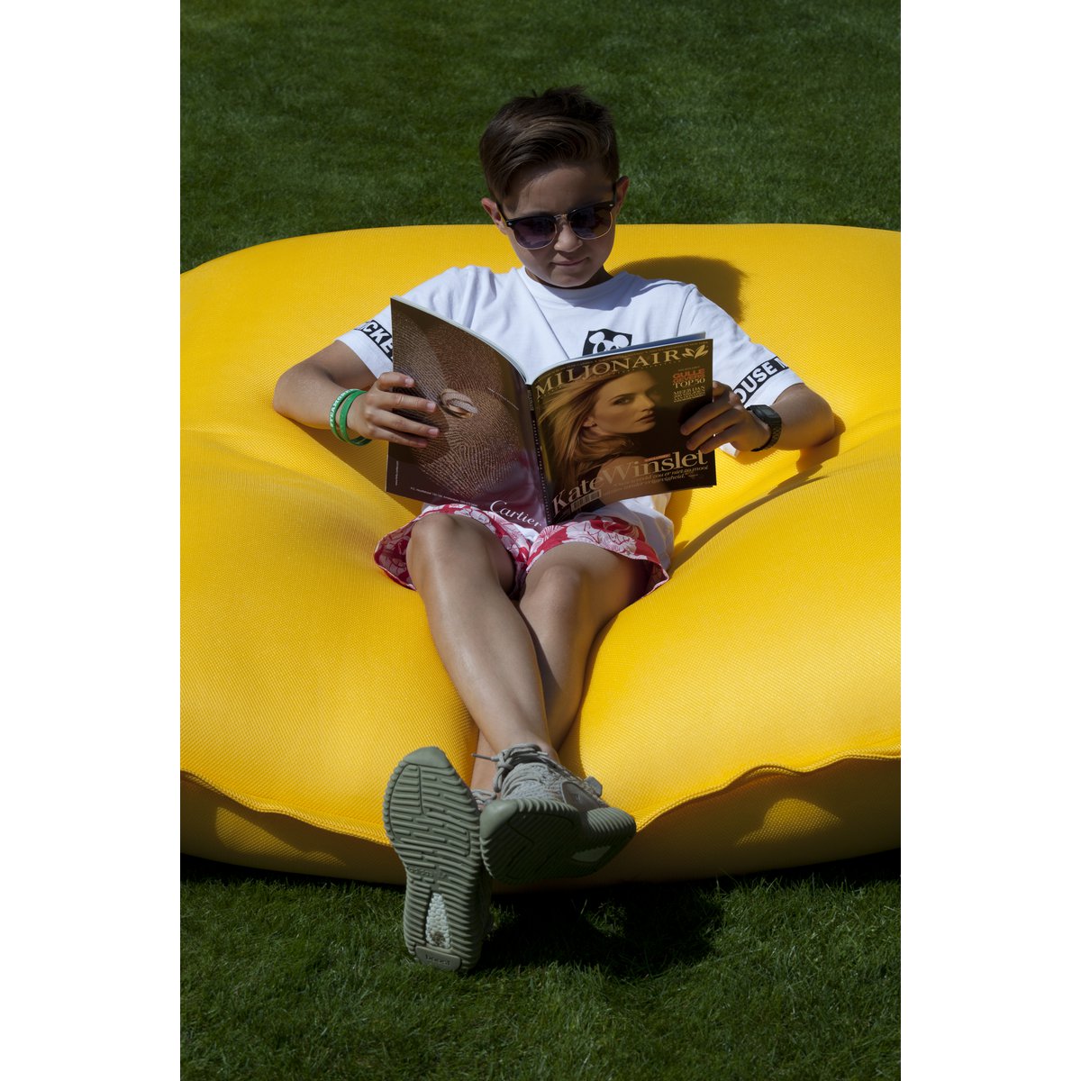 FLOAT BEANBAG SWIMMINGPOOL - yellow