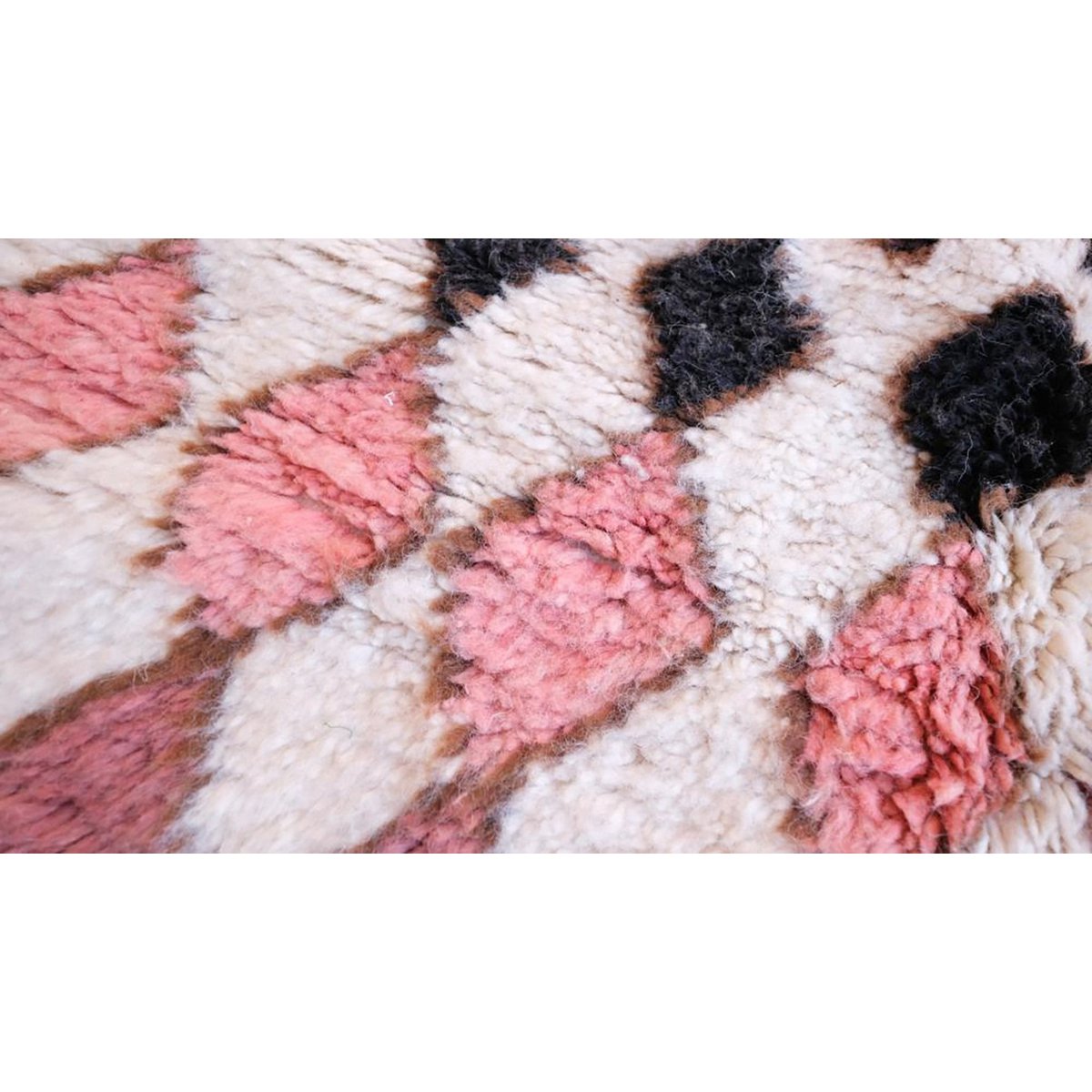 Pure wool Moroccan Berber rug 145 x 261 cm